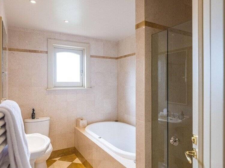 标准间, Grande Vue