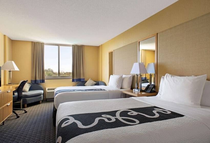 Люкс, La Quinta Inn & Suites By Wyndham Sunrise