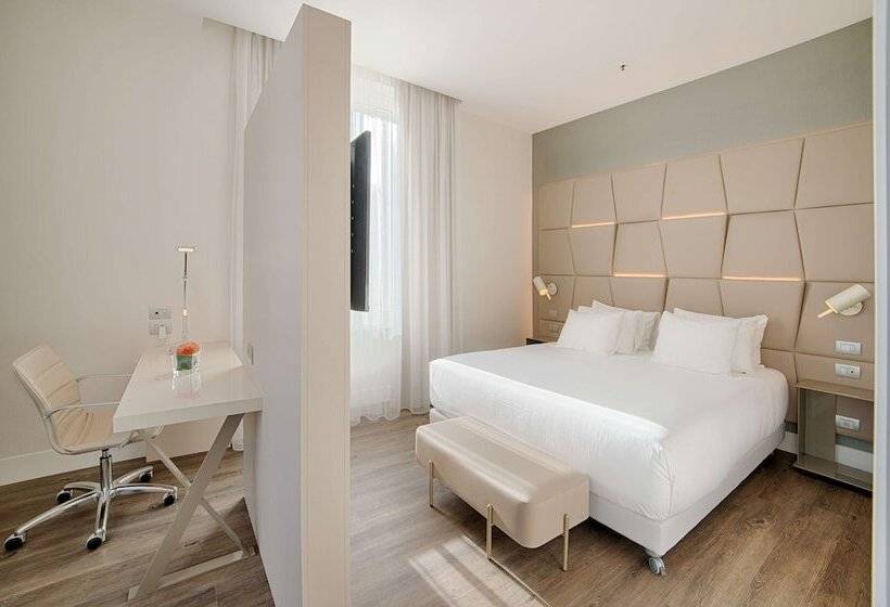 סוויטה, NH Collection Palazzo Cinquecento
