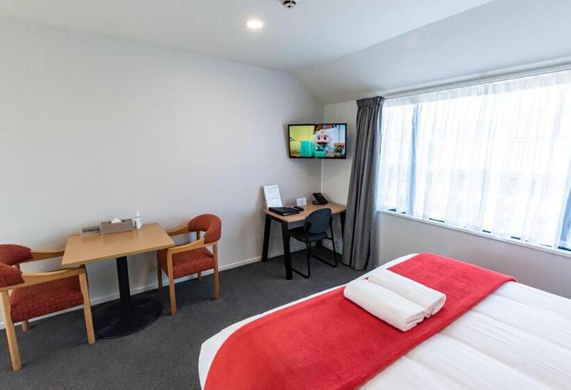 高级工作室, Riccarton Mall Motel