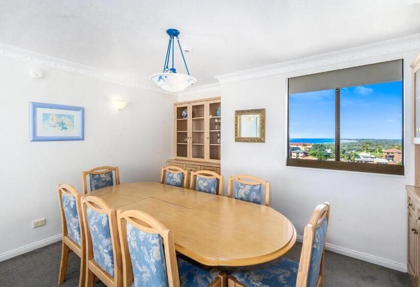 Апартаменты Superior 3 Спальни, Columbia Beachfront Apartments On Rainbow Bay
