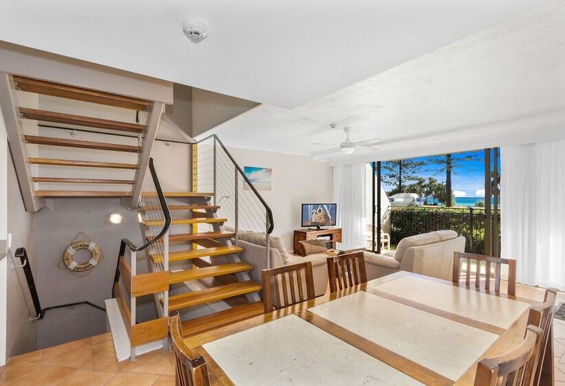 Апартаменты 1 Спальня, Columbia Beachfront Apartments On Rainbow Bay