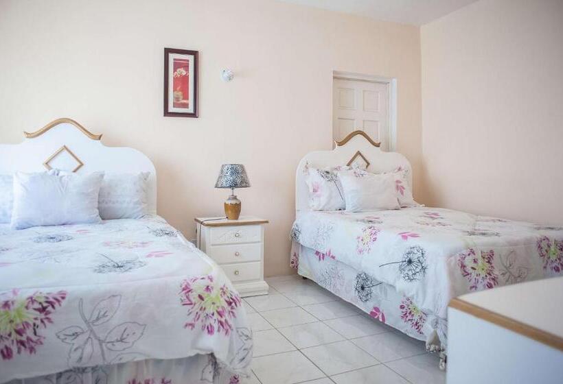 اتاق اکونومی, Diamond Villas And Suites