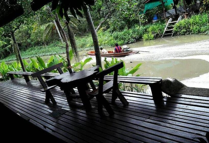 스탠다드 룸, Baansuanleelawadee Resort Amphawa