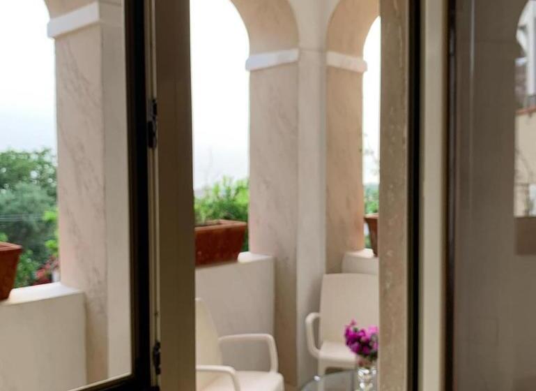 חדר סטנדרט עם טרסה, B&b Villa Mamma Rita