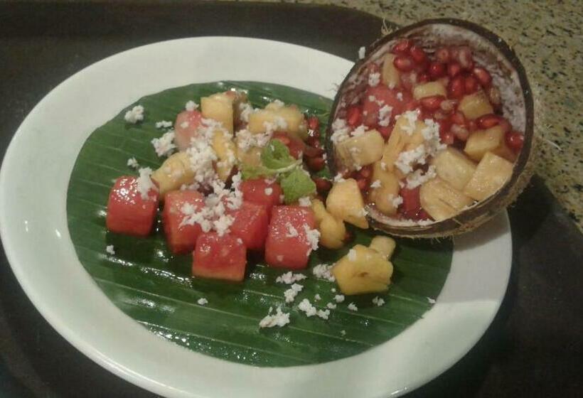 디럭스 룸, Aanandakosha Ayurveda Retreat