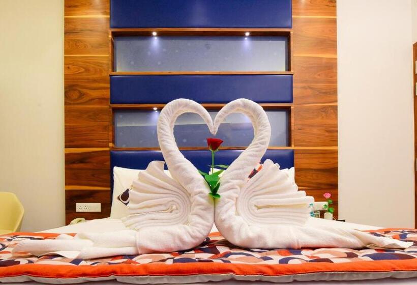 Люкс, Surestay By Best Western Model Town Amritsar