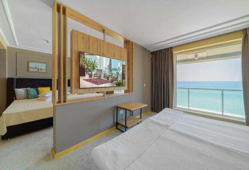 패밀리 룸 바다 전망, Marina Hotel, Sunny Day