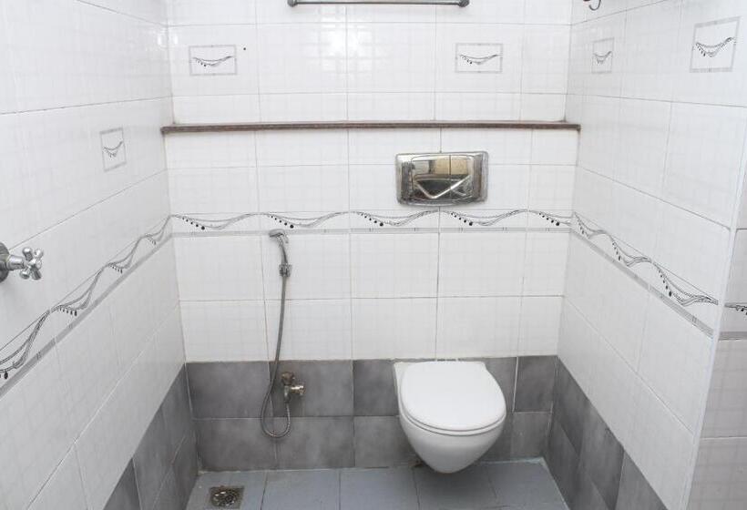 스탠다드 룸 킹사이즈 침대, Skyry Hotels T Nagar