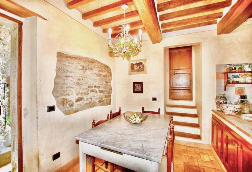 Апартаменты 3 Спальни, Borgo Solamore