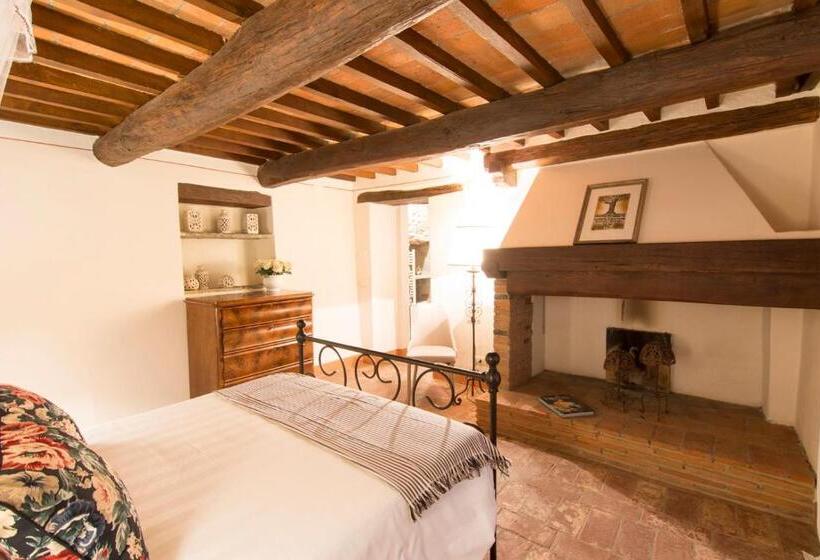 Апартаменты 3 Спальни, Borgo Solamore