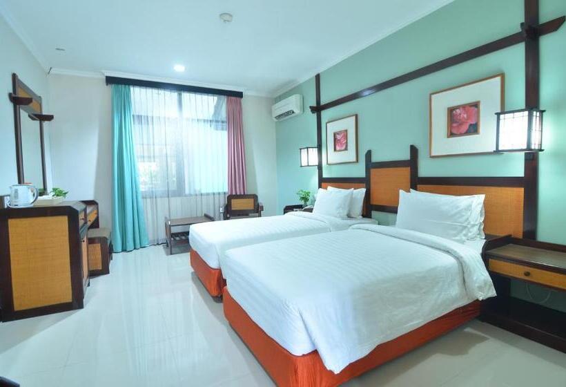 Номер Deluxe, Sofia Juanda Surabaya