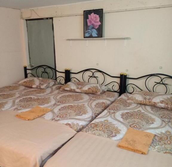 패밀리 룸, Baanchaokoh Homestay