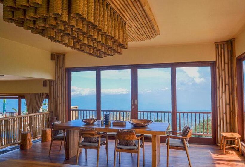 Президентский Люкс, Munduk Moding Plantation Nature Resort