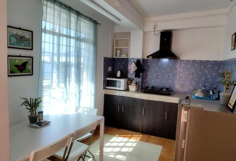 带大床的标准间, Lorin Bnb