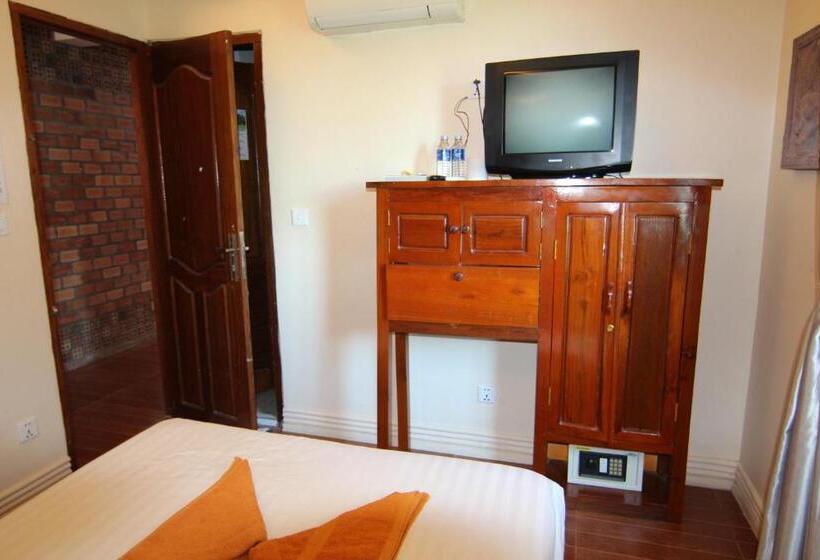 اتاق سوپریور, Naga Angkor Hostel