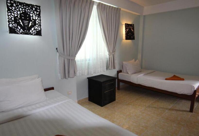 اتاق سوپریور, Naga Angkor Hostel