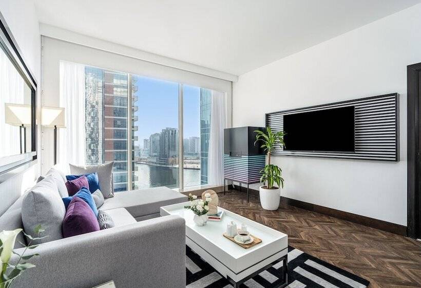 Люкс Повышенной Комфортности, Pullman Dubai Downtown