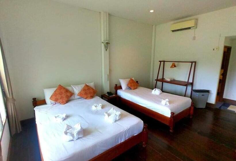 스탠다드 트리플 룸, Vang Vieng Eco Lodge