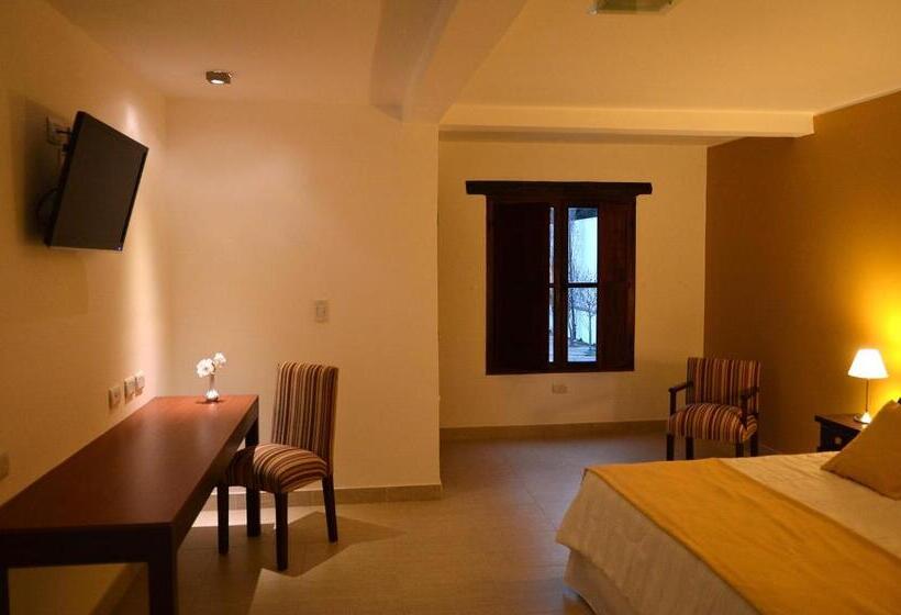 Классический Номер, Posada De Los Poetas Hotel Boutique