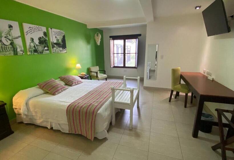 Классический Номер, Posada De Los Poetas Hotel Boutique