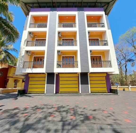 Номер Deluxe с Балконом, D Souza S Guest House