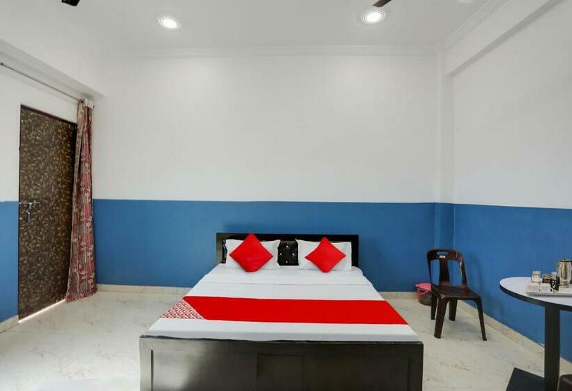 三人经典房间, Oyo Flagship 81149 Kiran Raj Palace