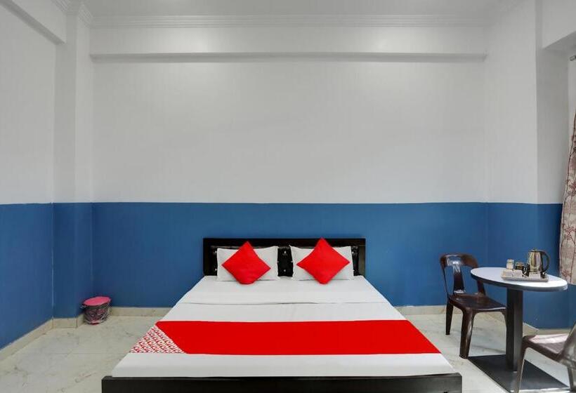 三人经典房间, Oyo Flagship 81149 Kiran Raj Palace