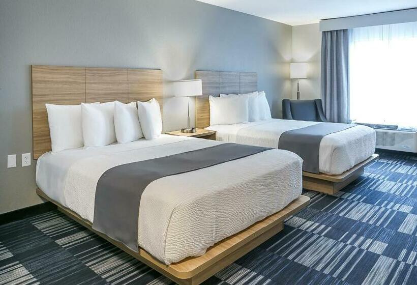 Номер Стандарт, Winds Hotel At Crosswinds Casino