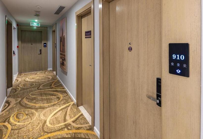 اتاق لوکس سه تخته, Anan Hotel By Snood