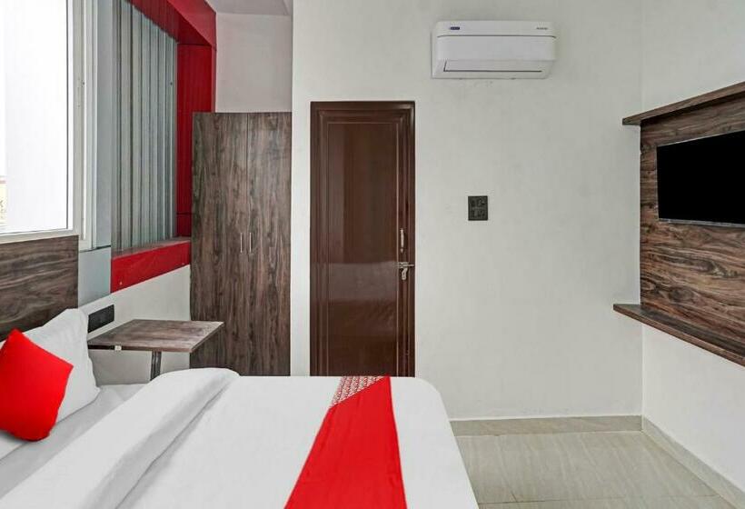 Трехместный Номер Классика, Oyo Flagship 81011  Palacio Inn