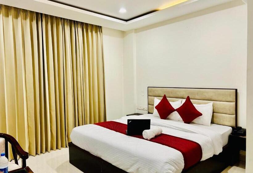 豪华房间, The Lycoris Near Bus Stand Zirakpur On Ambala Highway