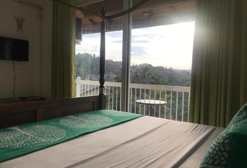 Номер Deluxe с Балконом, Kandyan Mount Mirror Boutique Villa