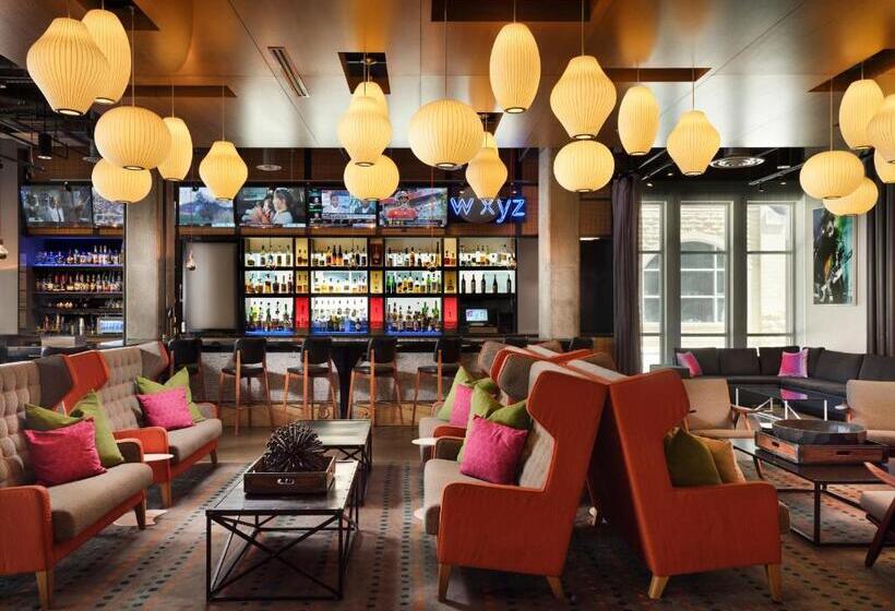 Номер Стандарт Адаптированный для Инвалидов, Aloft Louisville Downtown