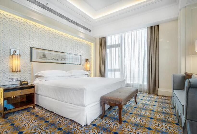 Стандартный Номер Кровать Кинг, Sheraton Grand Wuhan Hankou