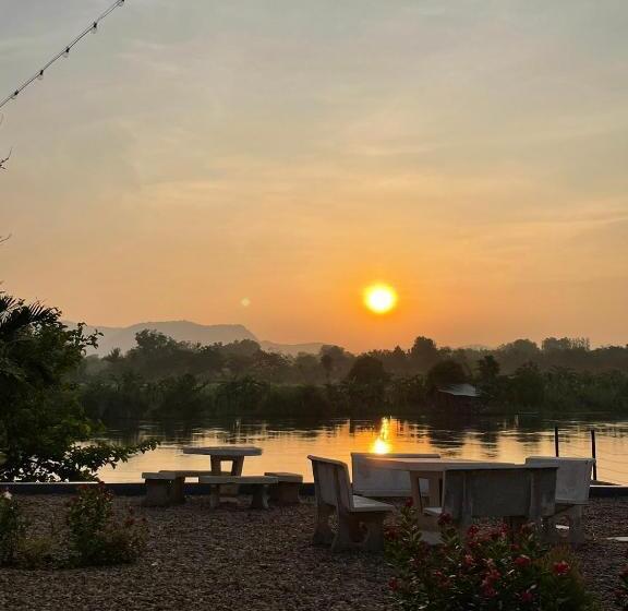 Семейный Номер, Tara Kan Resort