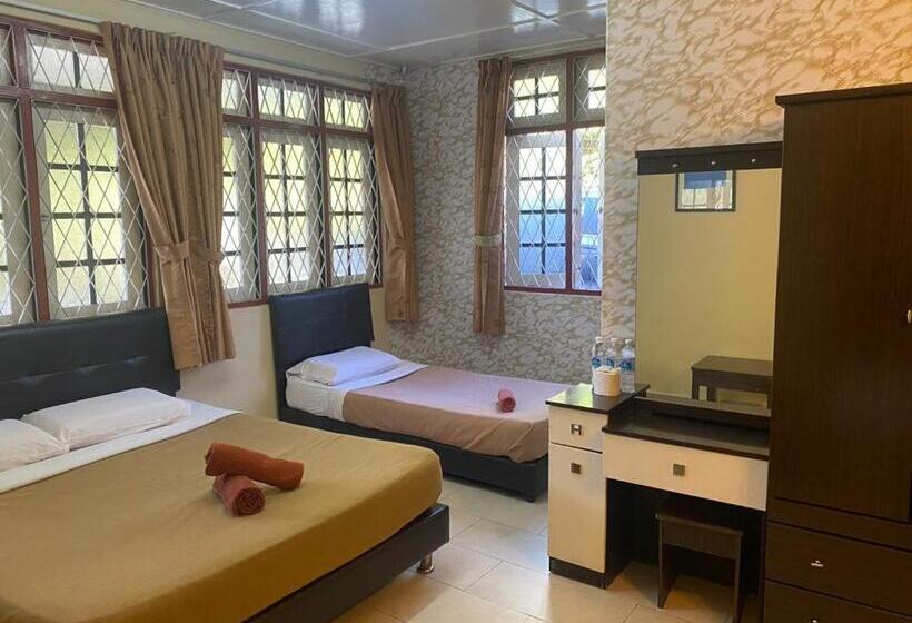 اتاق استاندارد سه نفره, Vintage Guesthouse