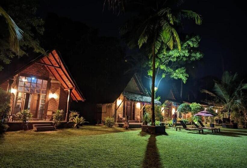 家庭间, Gagees Lake View Cabana