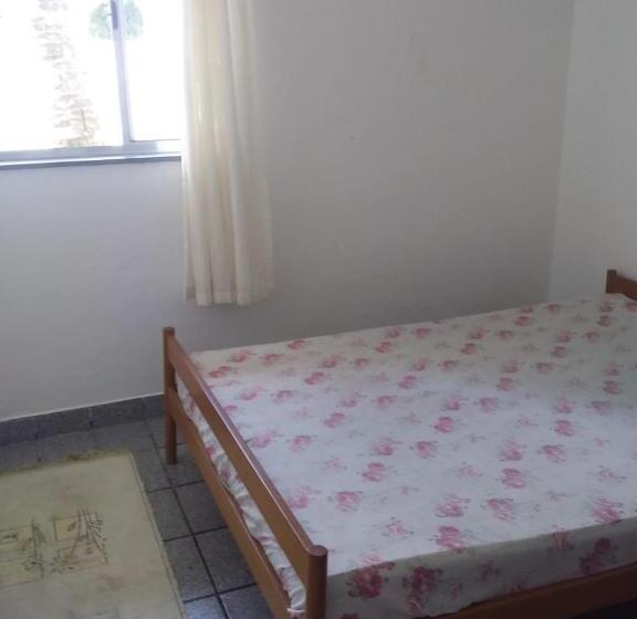 이코노미 룸, Hostel Esmeraldanão Pague No Cartão