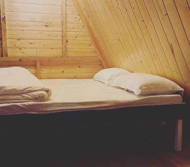 디럭스 트리플 룸, O The Hostel Glamping Pods By Workalyas