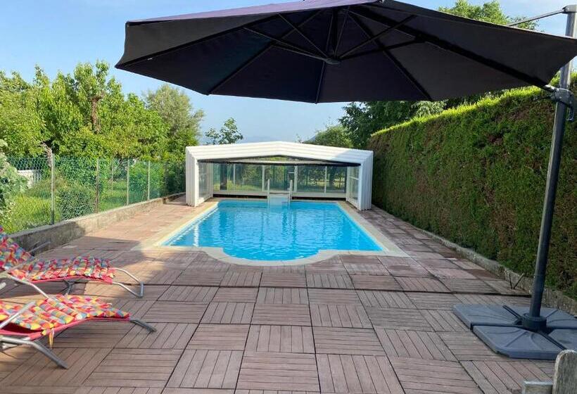 Дом 4 Спальни, Maison D Hôtes   La Grange Du Janin