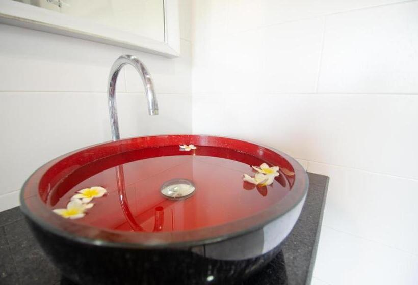 Бунгало Deluxe, Khum Laanta Resort   Sha Extra Plus