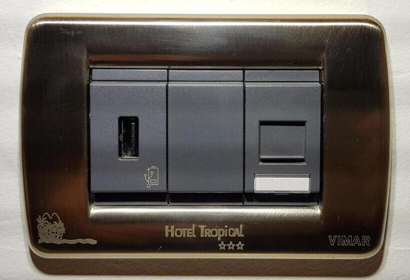 Номер Стандарт, Tropical