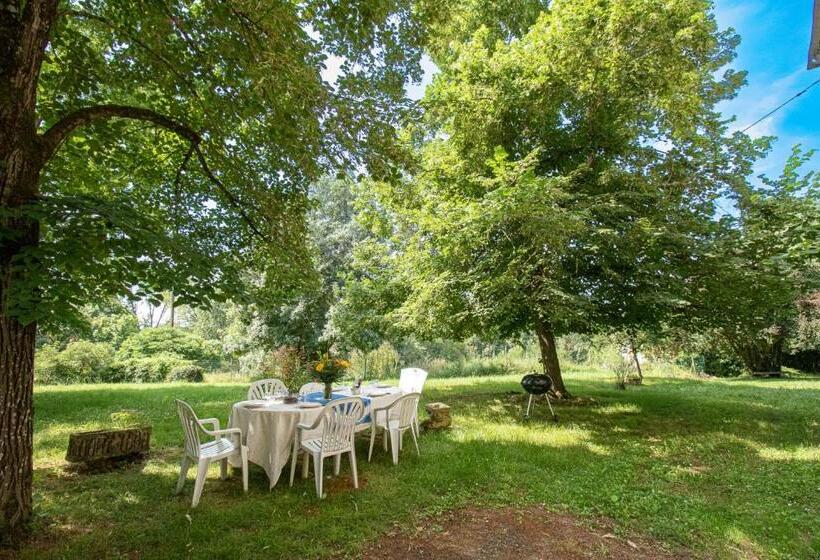 Вилла с 1 спальней и бассейном, Maison De Maître Avec Grand Parc Arboré Clos De Murs
