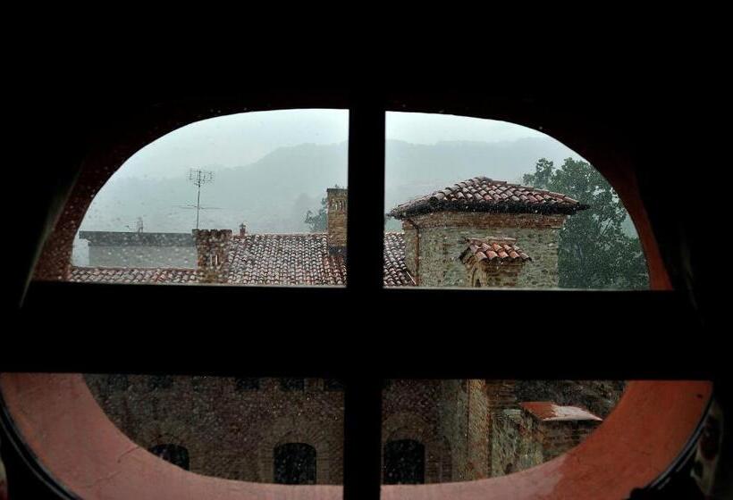 스위트, Castello Di Strambinello