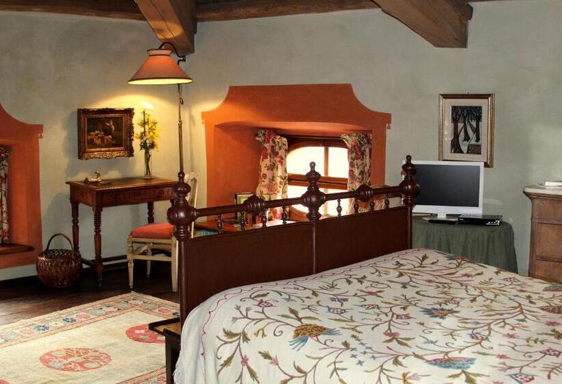 스위트, Castello Di Strambinello