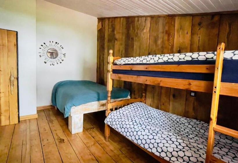 Дом 1 Спальня, Carwyns Surf House