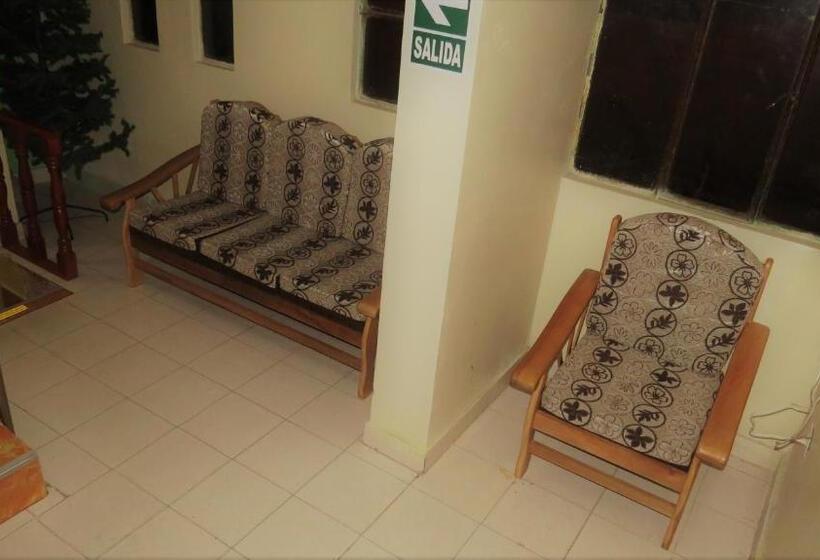 اتاق خانوادگی, Nery Lodging