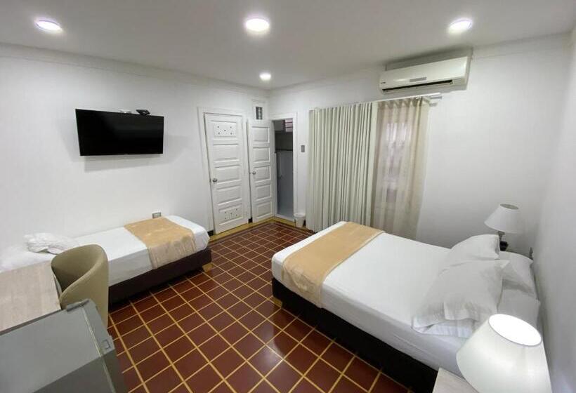스탠다드 트리플 룸, Casa Colonial