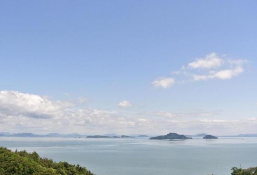 Номер Стандарт Вид на Море, Kyukamura Setouchi-toyo